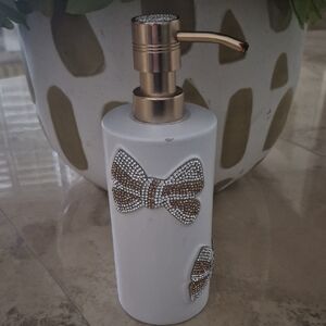 Rachel Zoe White and Gold Bow Soap Dispenser